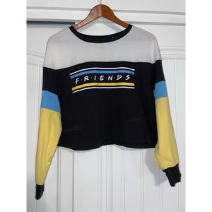 F.R.I.E.N.D.S long sleeve cropped shirt